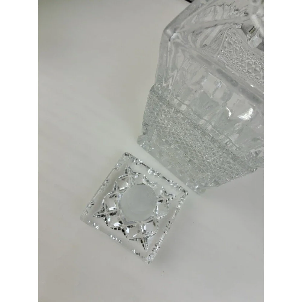 Cut Crystal Decanter Square Diamond Cut 16 Point Star Base w Faceted Stopper Vtg
